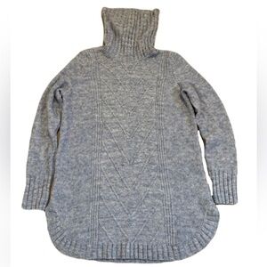 Reitmans Light Blue/ Gray Turtleneck Sweater, Cable Knit, Size M/M